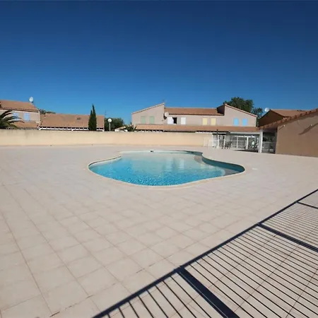 Belle Climatisee Avec 2 Chambres, Terrasse En Angle, Parking Privatif Dans Securisee Piscine Commune 800 M De La Lrcs151 *