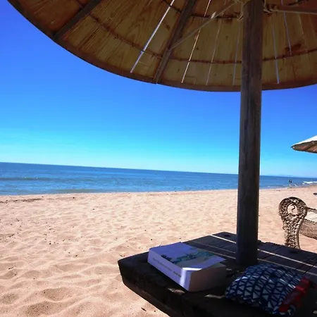 Belle Climatisee Avec 2 Chambres, Terrasse En Angle, Parking Privatif Dans Securisee Piscine Commune 800 M De La Lrcs151 Apartament