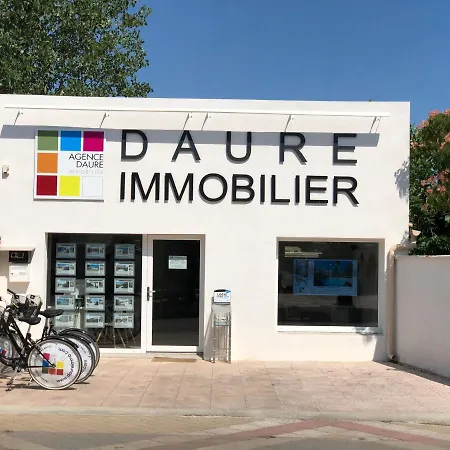 Belle Climatisee Avec 2 Chambres, Terrasse En Angle, Parking Privatif Dans Securisee Piscine Commune 800 M De La Lrcs151 Apartament